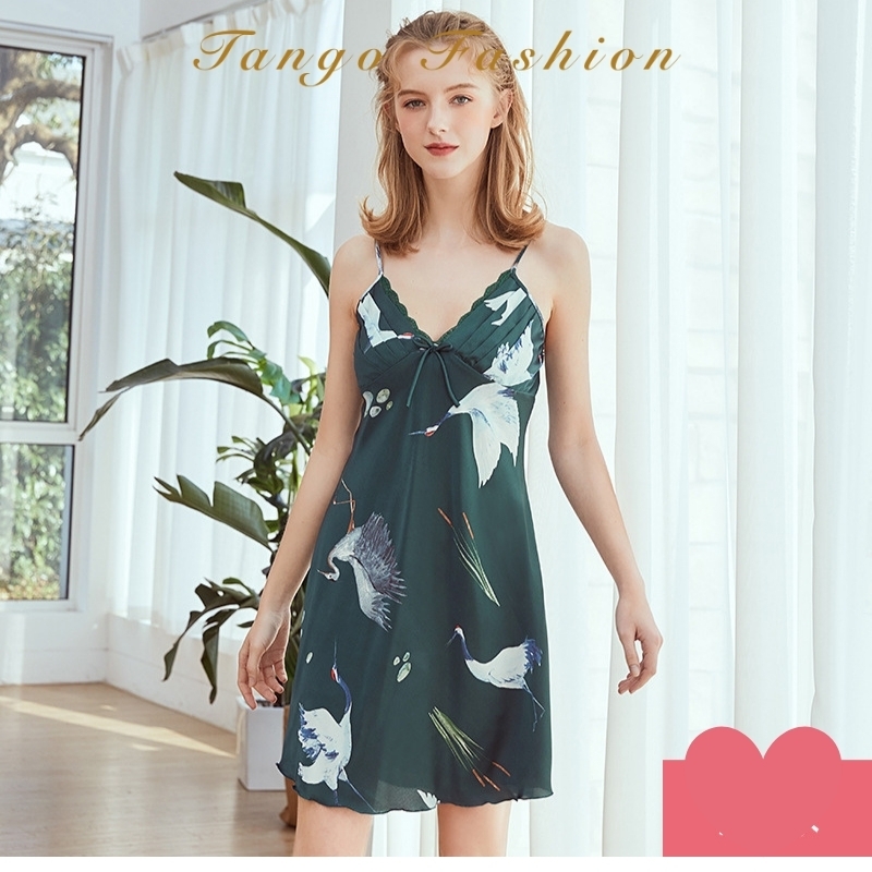 Váy hai dây, Đầm ngủ nữ lụa satin họa tiết, đồ mặc nhà dễ thương [TANGO FASHION]