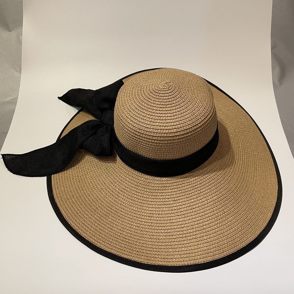 Mũ Cói Đi Biển Vành Rộng, Vành Đại