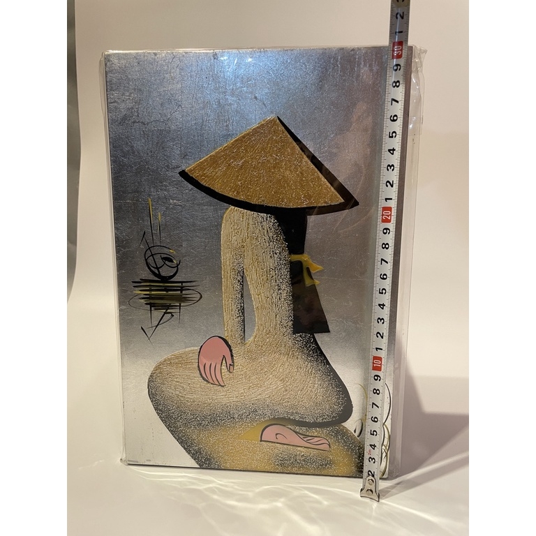 Tranh Gỗ hình cô gái áo dài Việt Nam, tranh cảnh cô gái ngồi cạnh bờ sôngg, 20x30 cm, móc treo