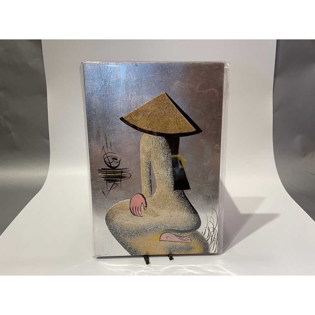 Tranh Gỗ hình cô gái áo dài Việt Nam, tranh cảnh cô gái ngồi cạnh bờ sôngg, 20x30 cm, móc treo